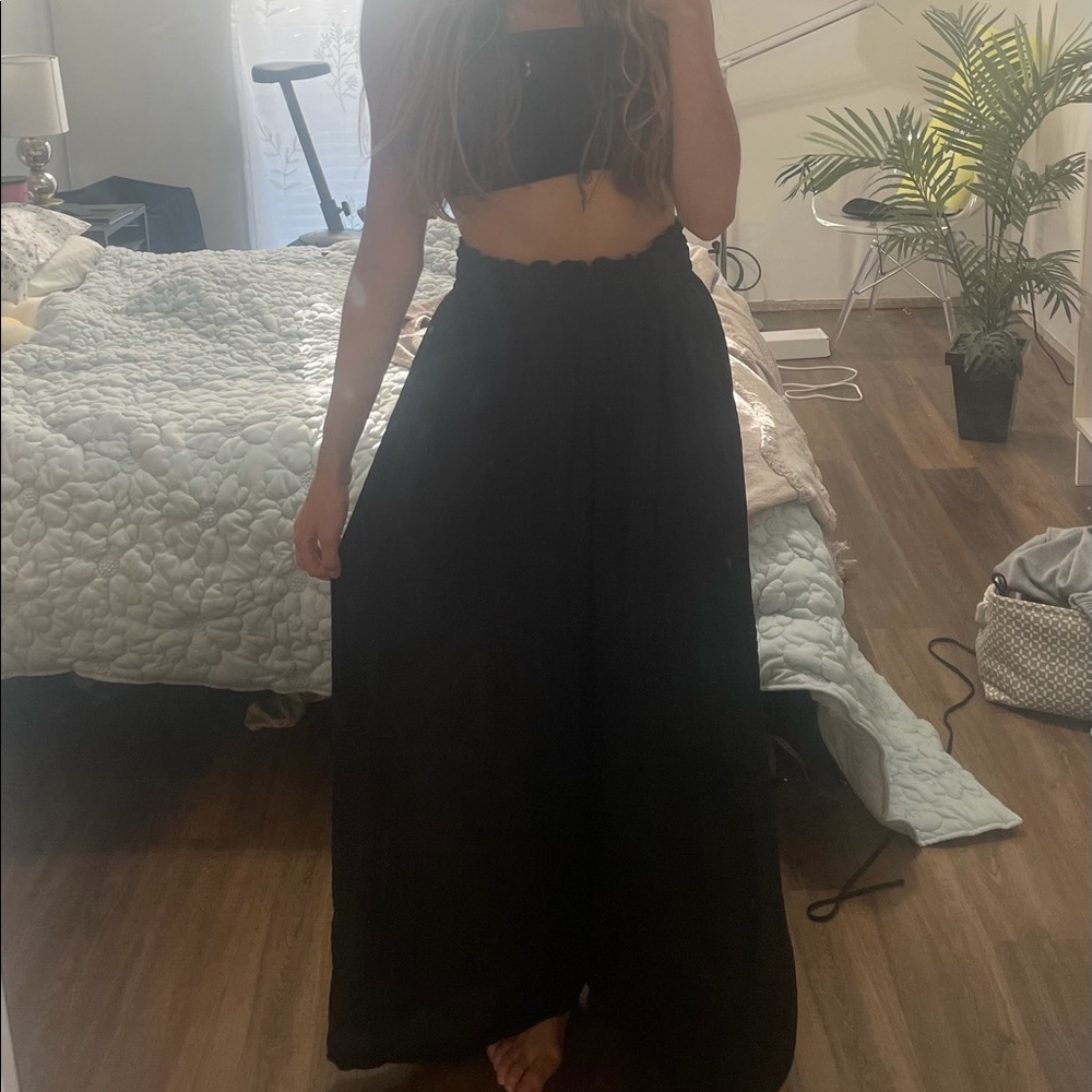 Black palazzo pants
